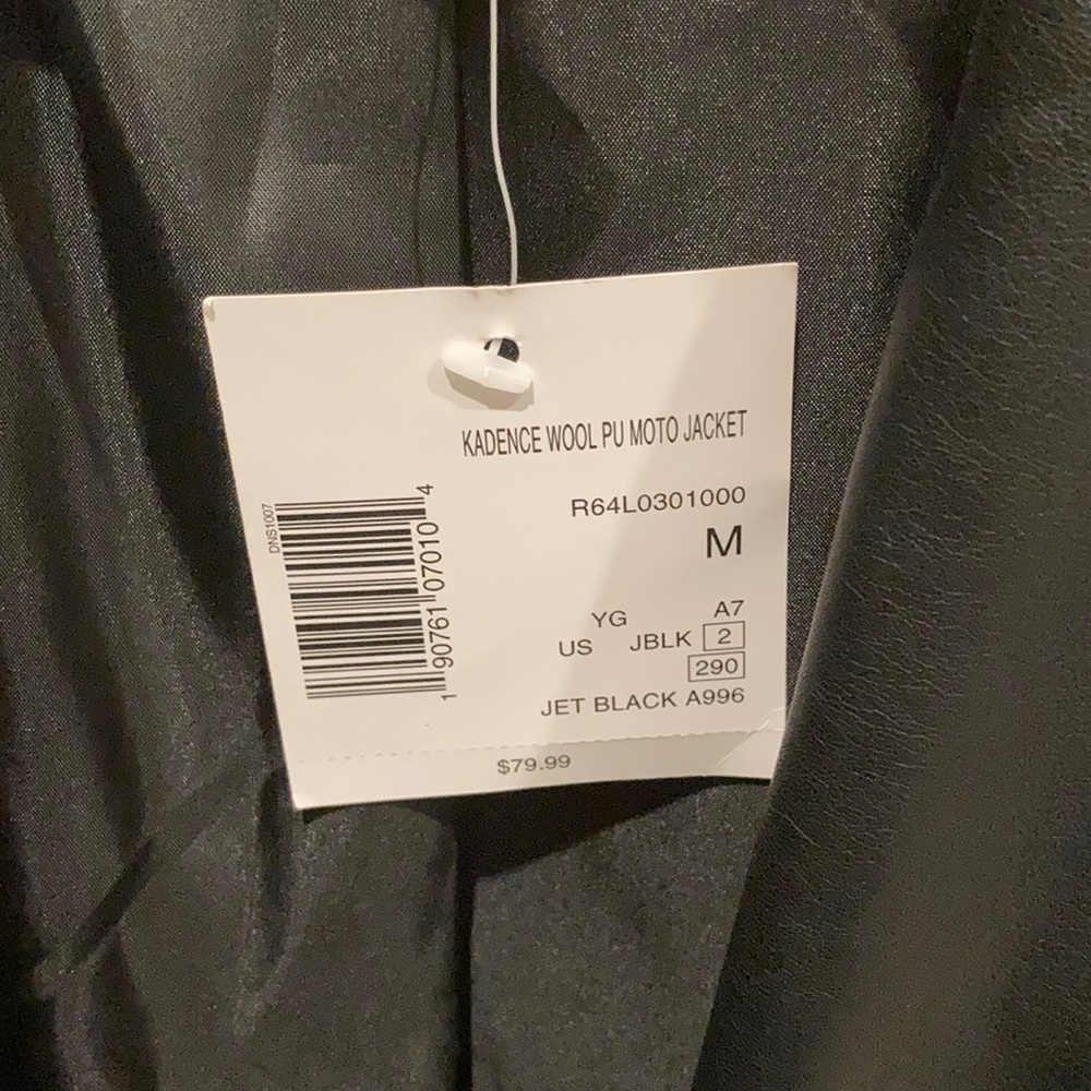 Guess jacket - Picture 2 of 4